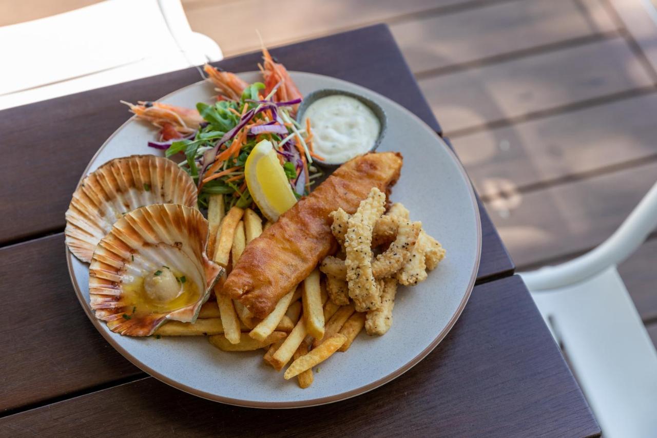 Bribie Island Hotel Bellara Buitenkant foto